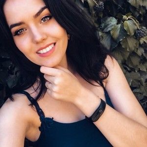 Meet your Posher, Aria lang